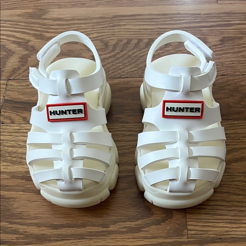 Hunter Belize Kids White Sandals NWOT